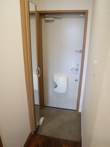 【玄関】 | つかだ.COM | スッキリまとまった玄関です
