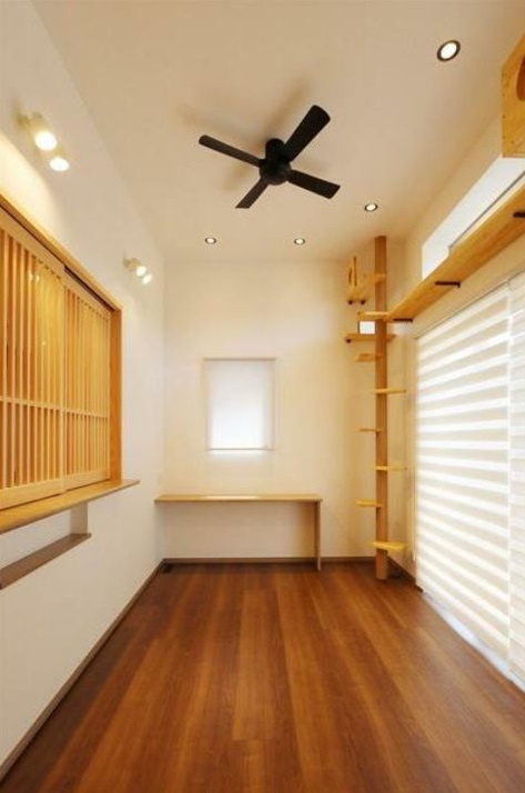 正円寺4丁目　築浅戸建の内装