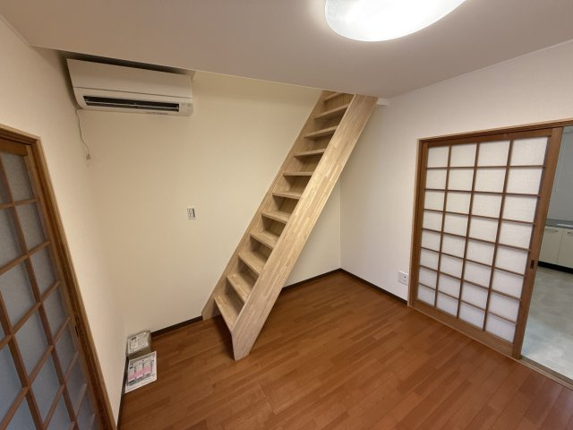 総社本町借家　の居間・リビング