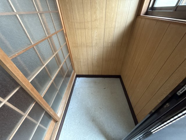 総社本町借家　の玄関