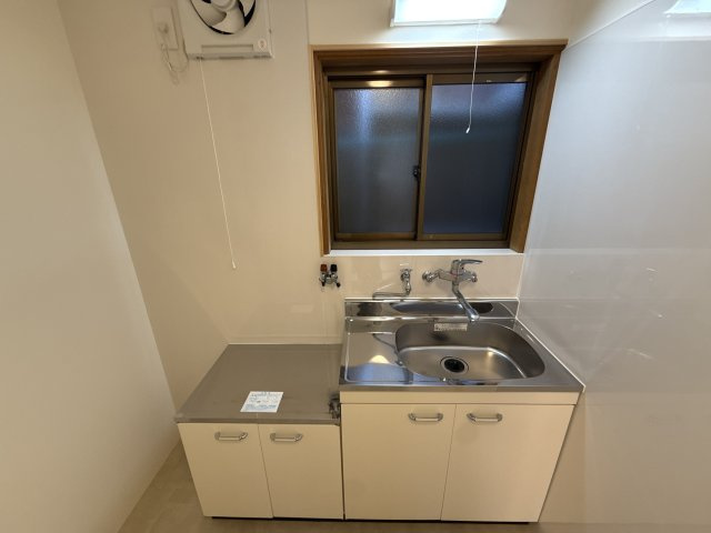 総社本町借家　のキッチン