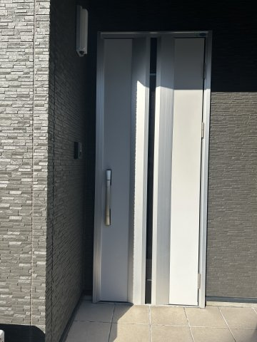 【玄関】 | 北区飛田2丁目 | ☆タッチキーで開錠・施錠できます☆