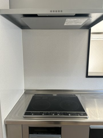 【キッチン】 | 北区飛田2丁目 | ☆IHクッキングヒーター☆3口ですのでお料理がスムーズに進みます☆