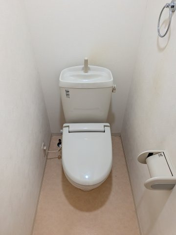 【トイレ】 | サンライズ船橋塚田 | キレイな個室空間です