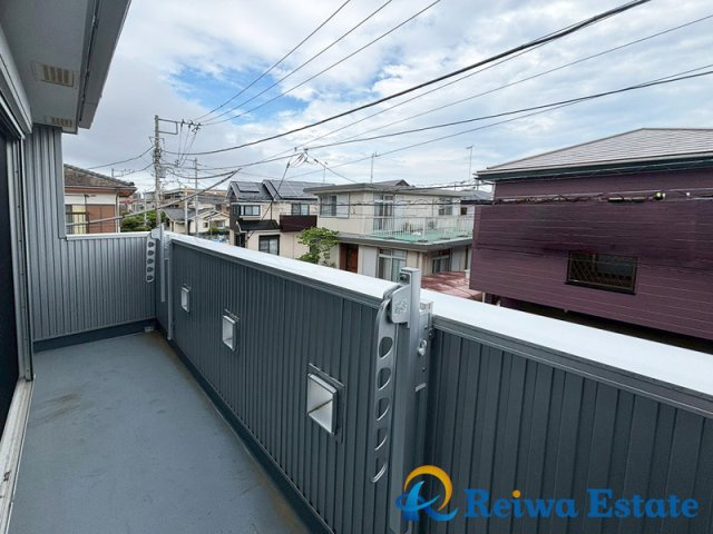中古戸建　茅ヶ崎市十間坂2丁目のバルコニー