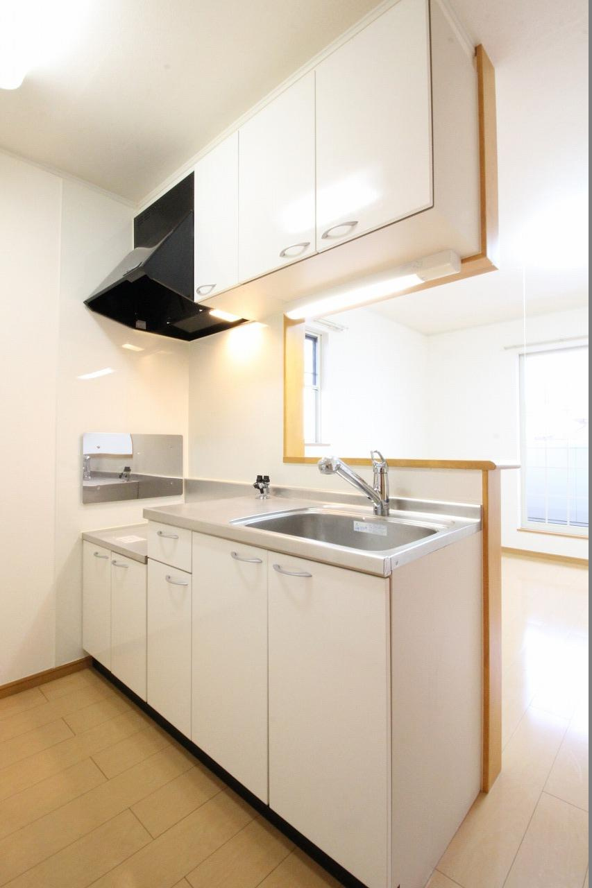 イル・セレーノのキッチン|※お部屋により仕様が異なる場合があります。