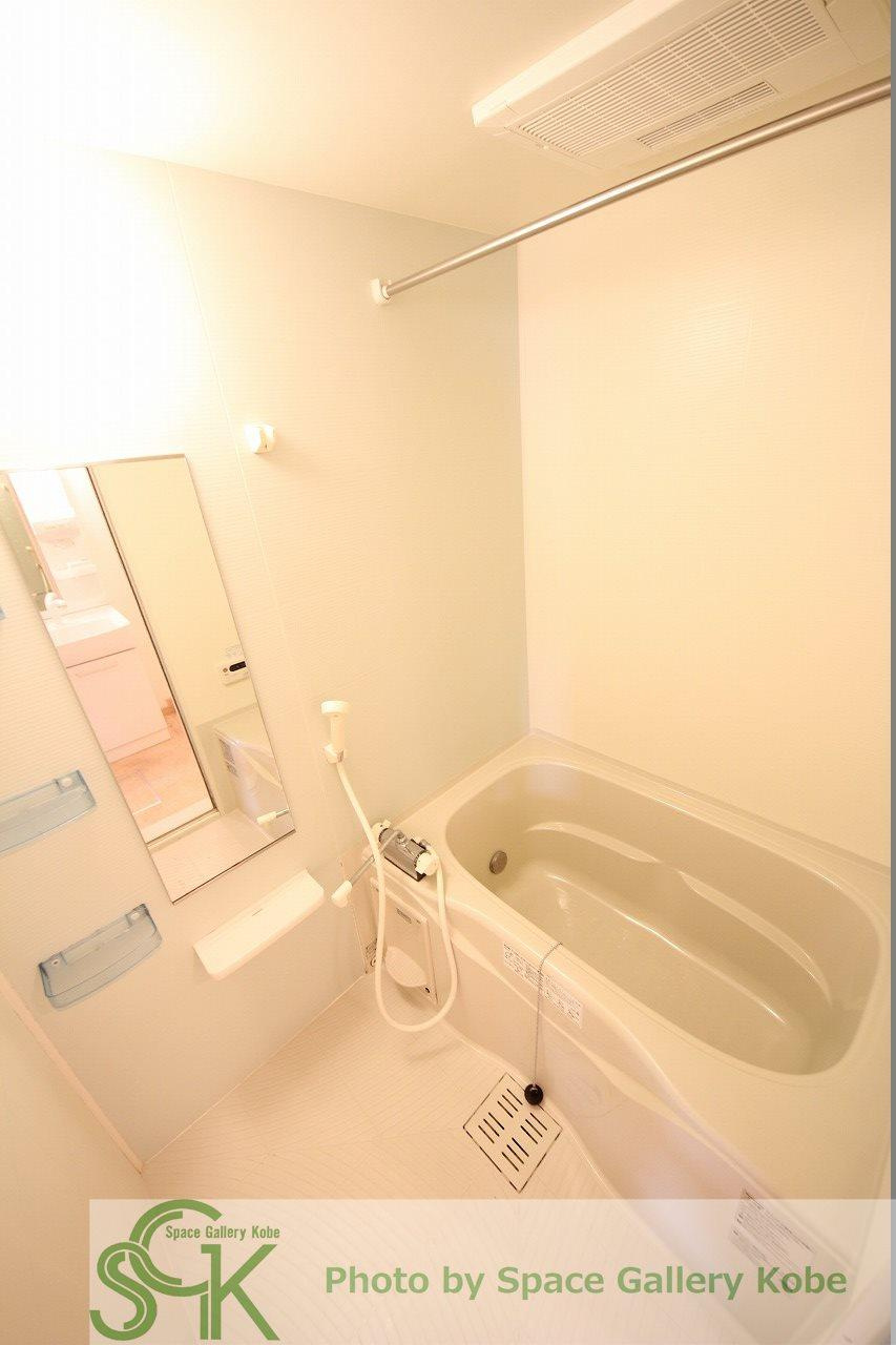 ラフレシールⅡの浴室|※お部屋により仕様が異なる場合があります。