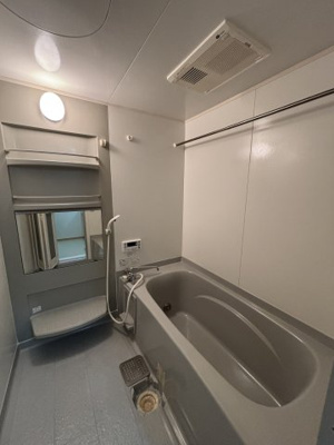 【浴室】 | ロイヤル倉治C棟