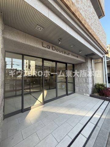 La Douceur北巽のエントランス