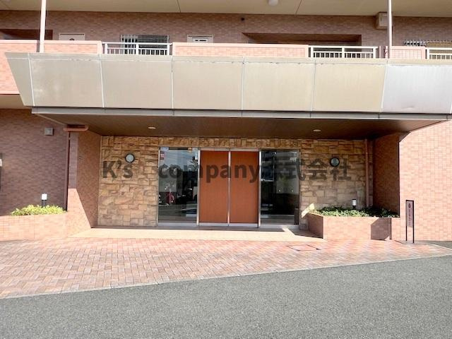 茅ヶ崎市赤松町　クレアコート湘南辻堂のエントランス|エントランス周辺スペース◇