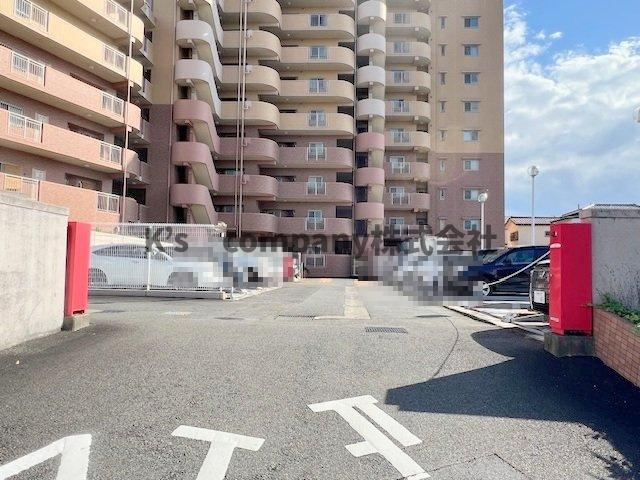 茅ヶ崎市赤松町　クレアコート湘南辻堂の駐車場|駐車場◇