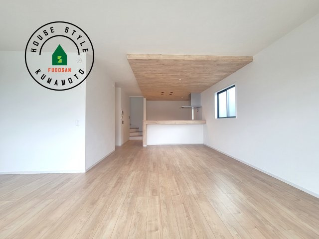 菊池郡大津町第3-2棟（2号棟）　の居間・リビング|多くの時間を過すことになるリビングだからこそ、いつも穏やかな空間・解放感が味わえ毎日が充実します。