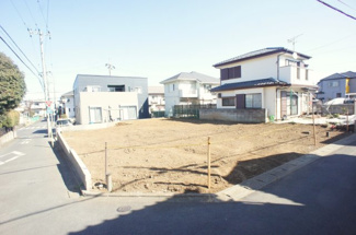 【前面道路含む現地写真】 | 現況更地
