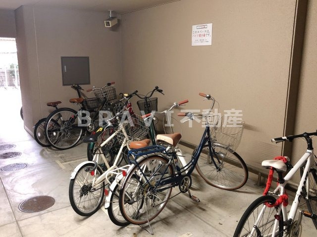 アスヴェルタワー大阪城WEST　BRAVI不動産のその他共用部分|【アスヴェルタワー大阪城WEST】駐輪場