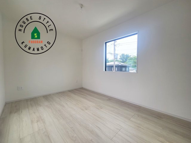 菊池郡大津町第4-1棟（1号棟）　の寝室|主寝室には収納力に優れたクローゼットがありますので、お部屋もすっきり片付きます。