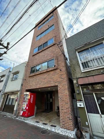 新神戸フラッツの外観