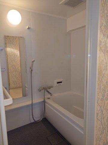 甲東園パークマンションの浴室