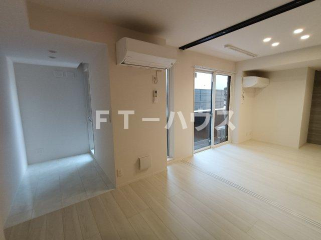 D-SOLACE幕張本郷1丁目の居間・リビング