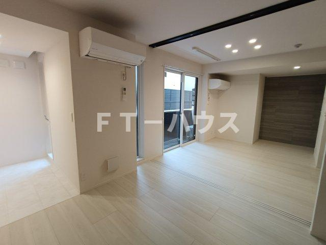 D-SOLACE幕張本郷1丁目の居間・リビング