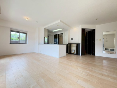 【居間・リビング】 | エールグラン千里丘オープンヒルズA棟