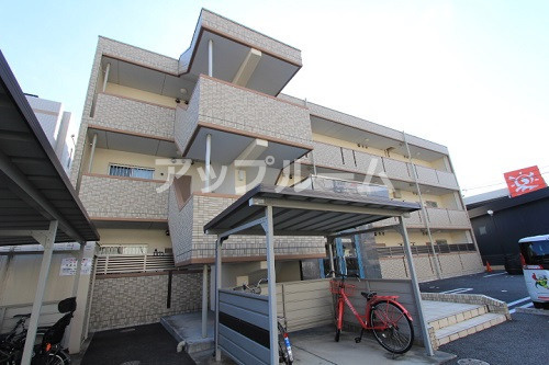 春日井市西本町２丁目の賃貸マンションの外観