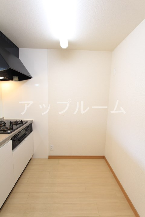 春日井市西本町２丁目の賃貸マンションの居間・リビング