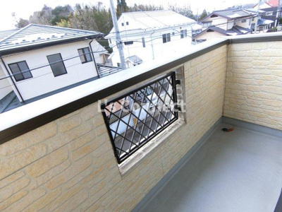 【バルコニー】 | ティートレス | １階と２階どちらにもベランダがあります。