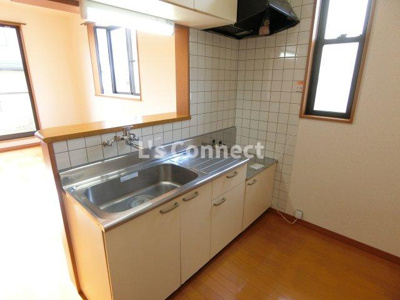 【キッチン】 | ティートレス | ２口ガスコンロ設置可能な対面キッチン。