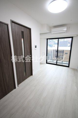 ラフィスタ横浜黄金町の居間・リビング