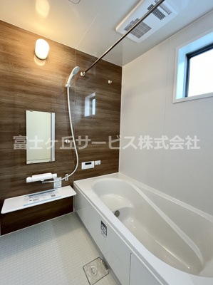 【浴室】 | 牧之原市細江 6期 新築一戸建て 1号棟 | 落ち着いた空間のお風呂です