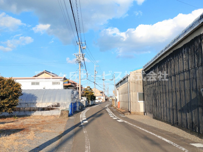 【前面道路含む現地写真】 | 牧之原市細江 6期 新築一戸建て 2号棟 | 前面道路含む現地写真です
