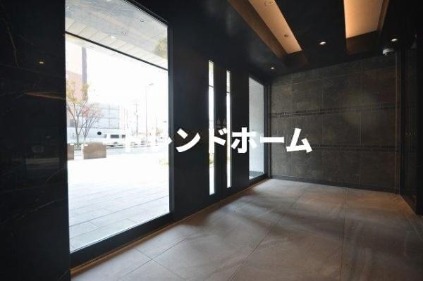 プレサンス大国町ラヴェニールのエントランス|選べる家電プランあり！！
