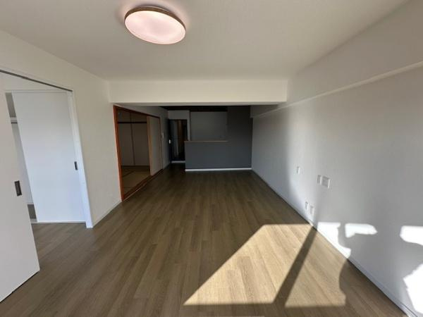 【居間・リビング】 | 香里ヶ丘グランドハイツ