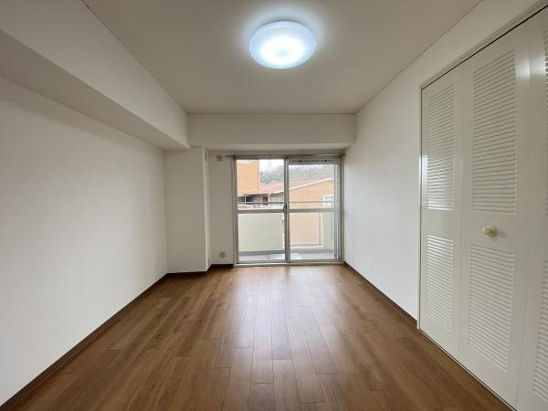 【洋室】 | 万葉ハイツ舞子