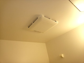 【その他】 | ＳＡＴＯビル御船 | 浴室換気