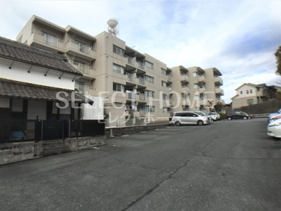 【駐車場】 | レジデンス牧野 | 駐車場があります