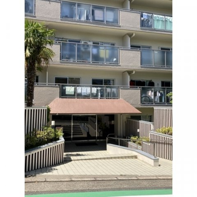 【エントランス】 | パラツィーナセシリア第二甲陽園 | 建物の内部です