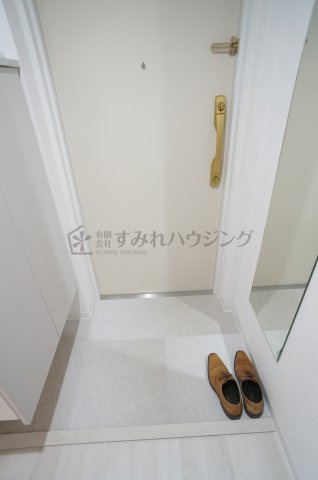 ONLYONE川西小戸の玄関