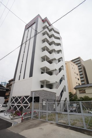 ONLYONE川西小戸の外観