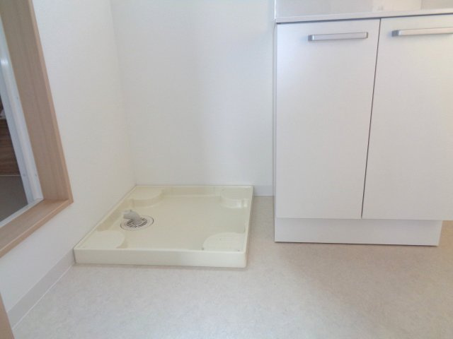 Garance Bの洗面所|洗濯機パン