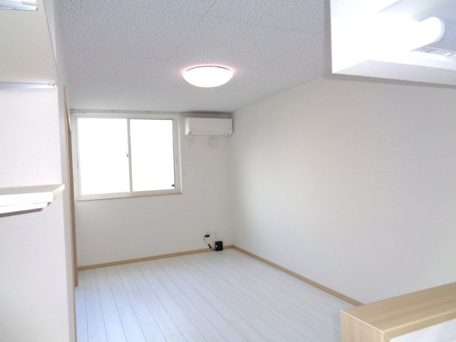 Garance Bの居間・リビング