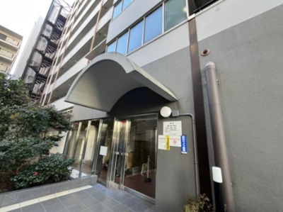 【エントランス】 | シャンボール第３新大阪 | 清潔なエントランスです