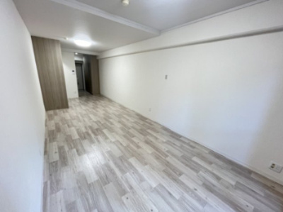 【居間・リビング】 | シャンボール第３新大阪 | ゆったりとしたリビングです