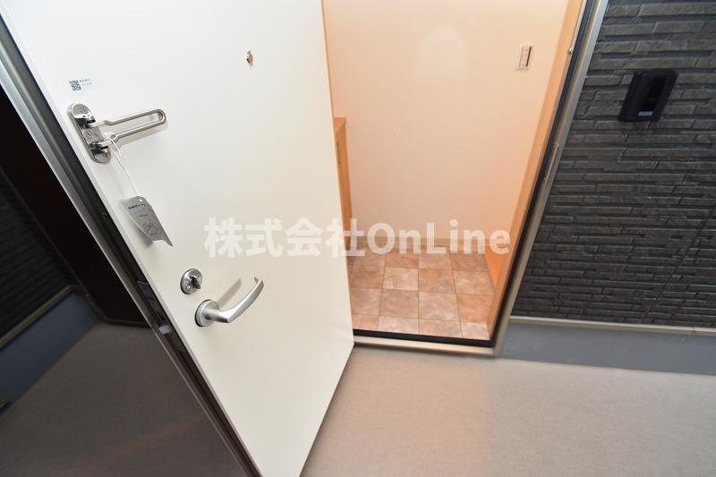 F+style大蓮東2号館の玄関