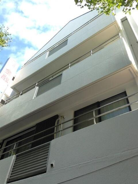 ホワイトマンションの外観| 