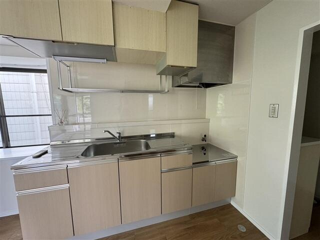 ホワイトマンションのキッチン| 