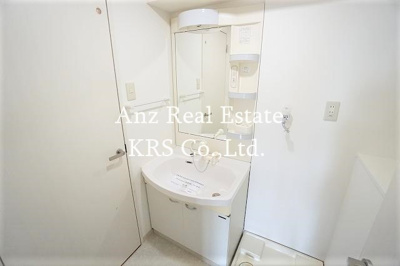 【洗面所】 | アーデンタワー立売堀 | 毎朝の歯磨きや洗面時にゆったりとした時間を演出♪
