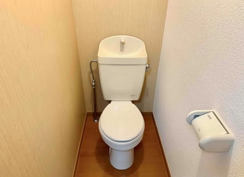 レオパレスグランドゥールＢのトイレ