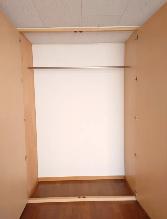 レオパレスグランドゥールＢの収納