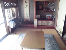 西条市氷見丙の和室